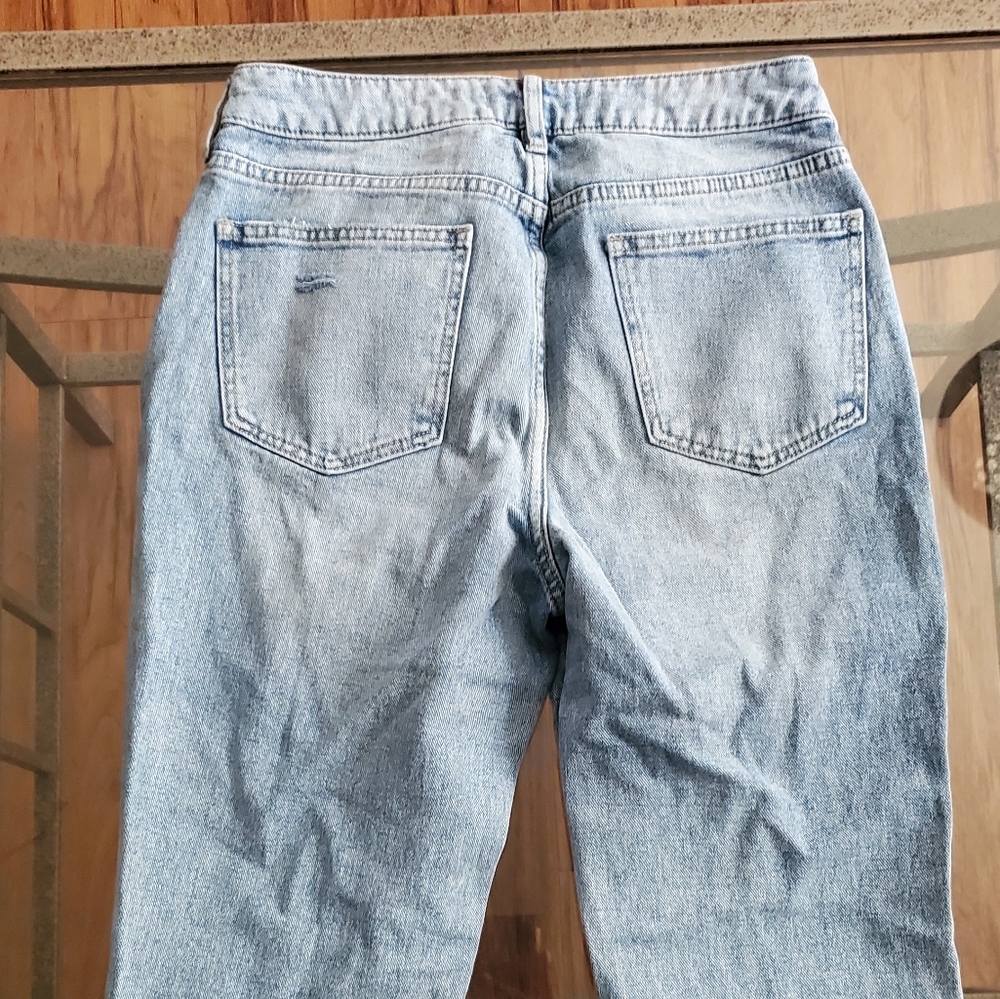 Pacsun Light High Waisted Mom Jeans - Picture 3 of 7